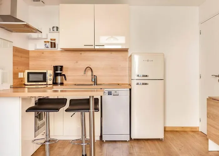 Maison Tourangelle Chic & Cosy Avec Cour Dom wakacyjny *